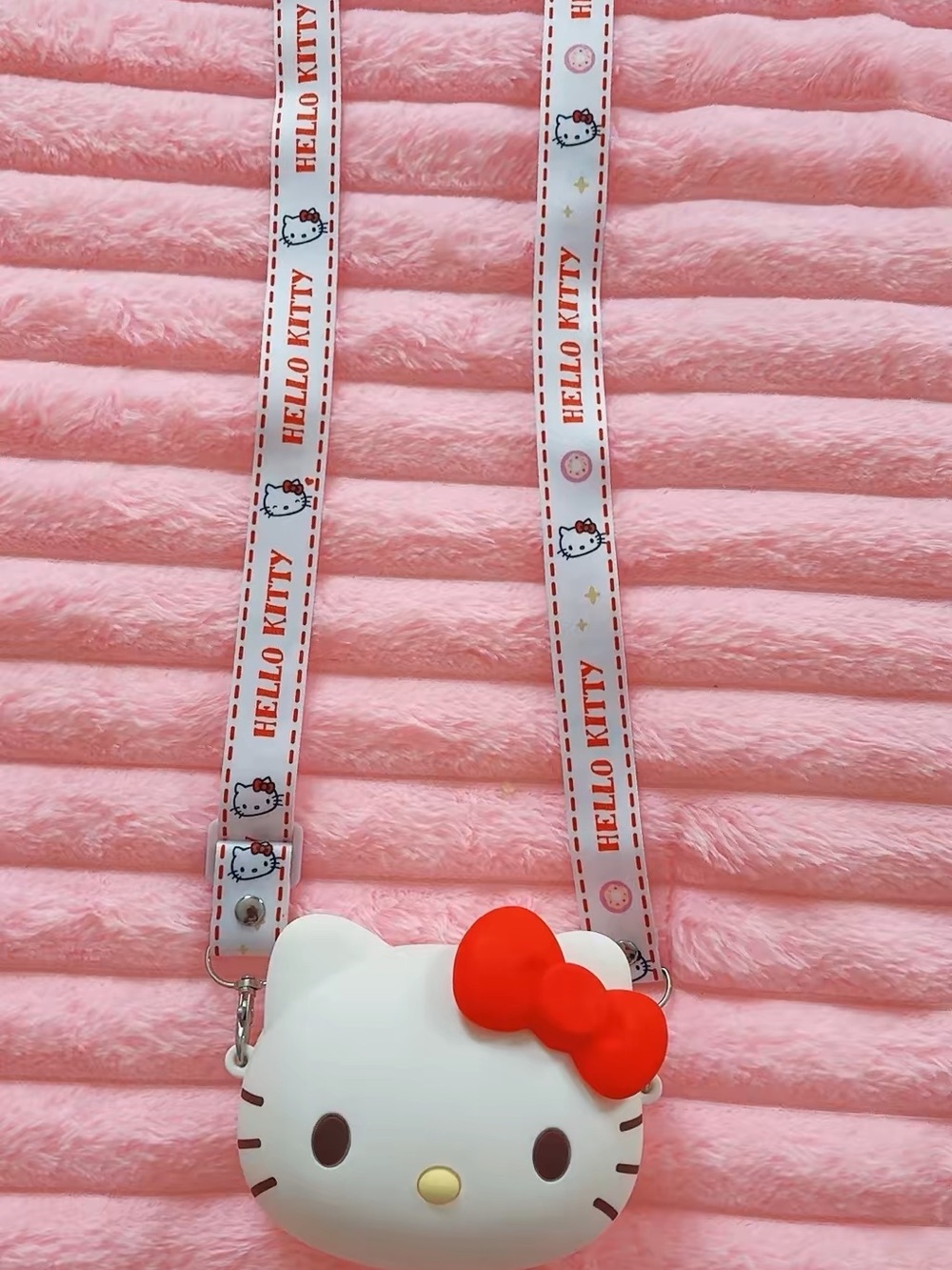 Hello Kitty White Crossbody Bag with Red Bow - Kids
